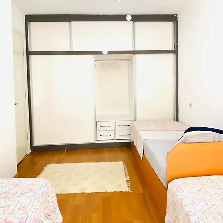 Comfy Flat 2 No Air Condition But Has Ceiling Fans And Heating * Denizli (Denizli)